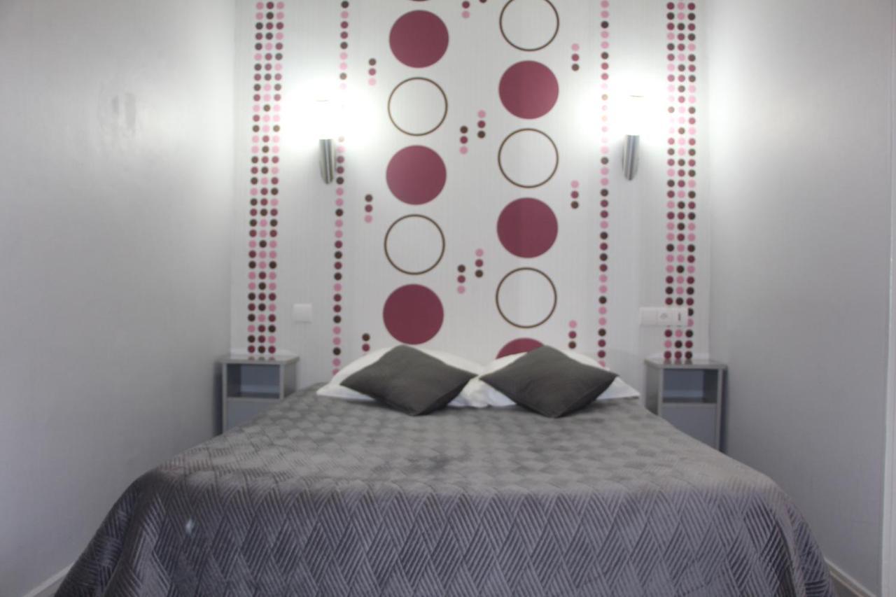 Hotel Au Chapon Fin Poitiers Luaran gambar