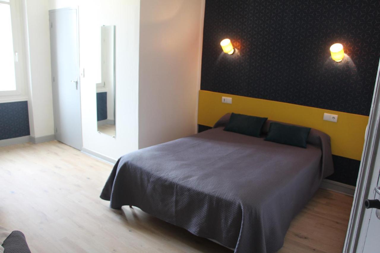 Hotel Au Chapon Fin Poitiers Luaran gambar