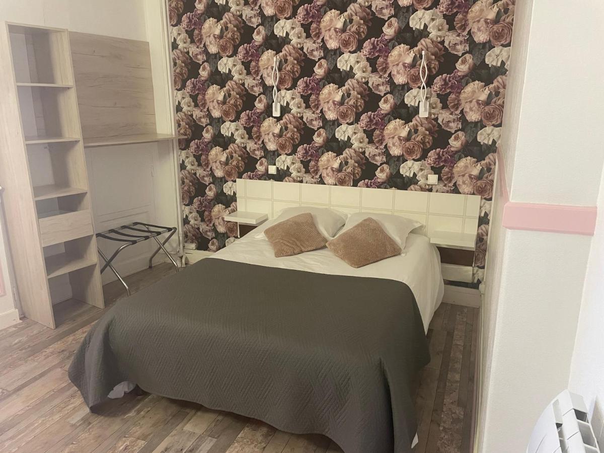 Hotel Au Chapon Fin Poitiers Luaran gambar